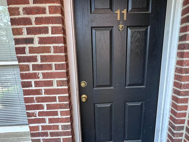 449 Harper Ave #11 — Photo 4