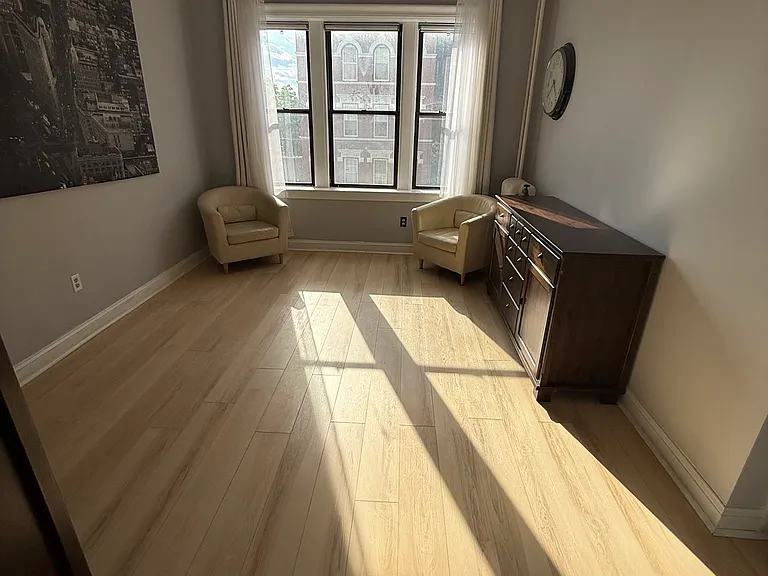 42 Van Wagenen Ave #14 — Photo 1