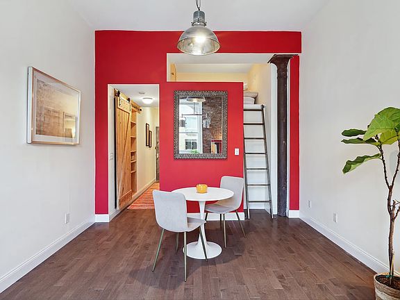 4th image of 100 W 15th St #44