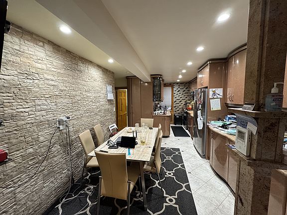 5th image of 102-18 64th Ave #1X