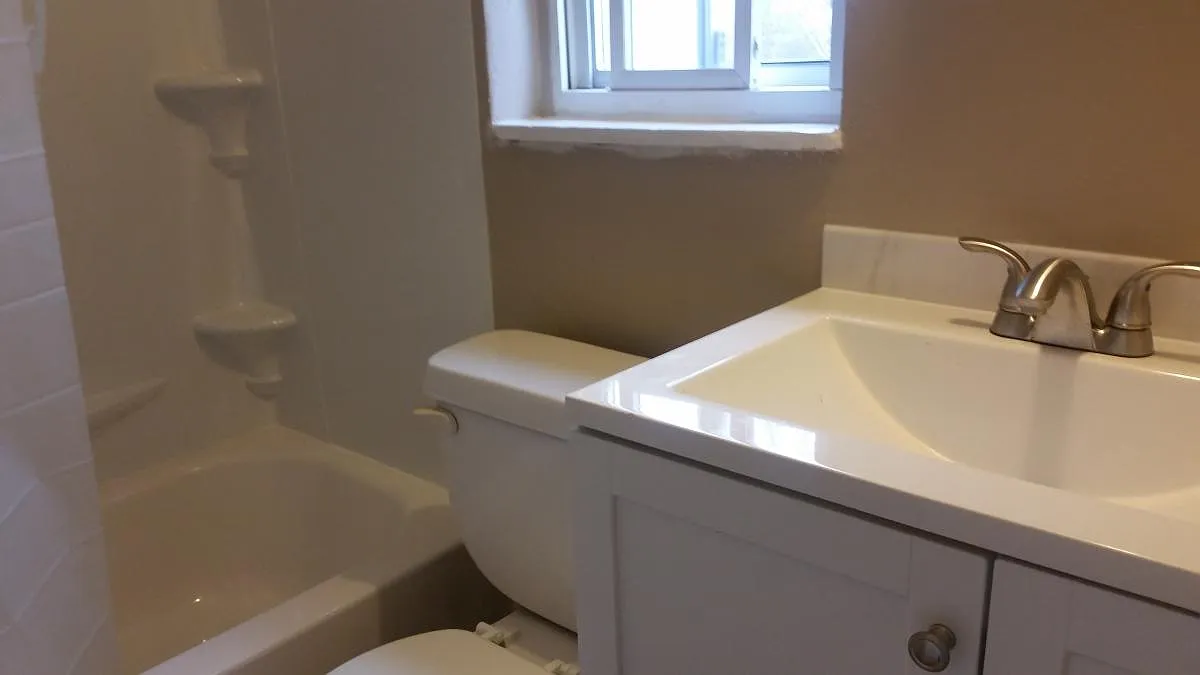 Bathroom - 251 Sebring Ave