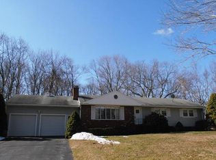 73 Fieldcrest Dr, Trumbull, CT 06611