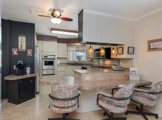 213 La Encina Dr, Palm Springs, CA 92264