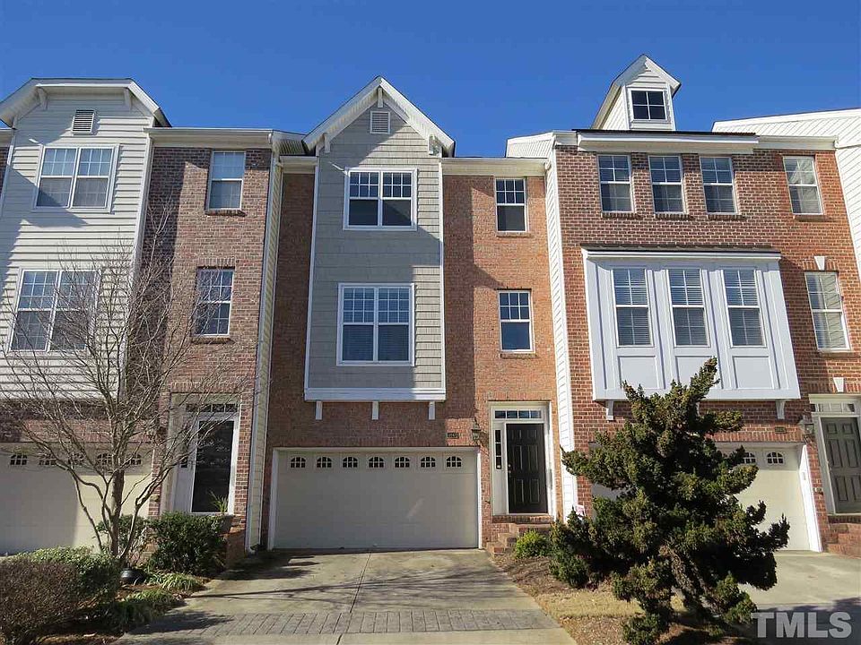 1st image of 3047 Imperial Oaks Dr