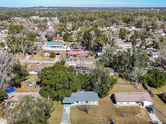 2nd image of 27183 THORNCREST AVENUE