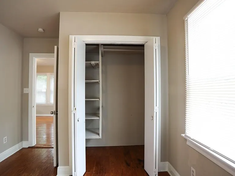 4903 Caswell Ave — Photo 17