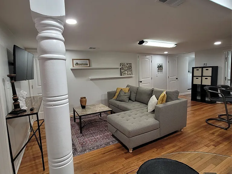 2137 Madison Ave — Photo 11