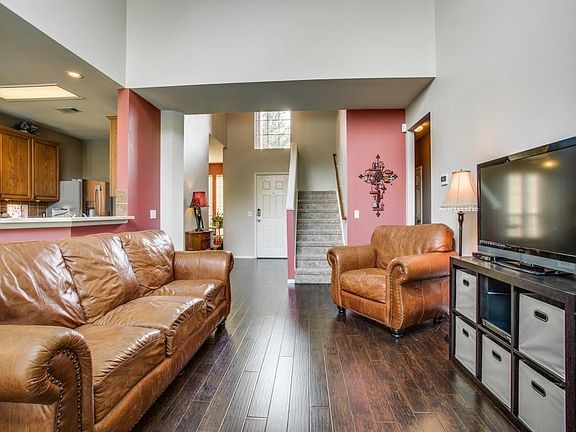 5th image of 2721 Thorncreek Ln