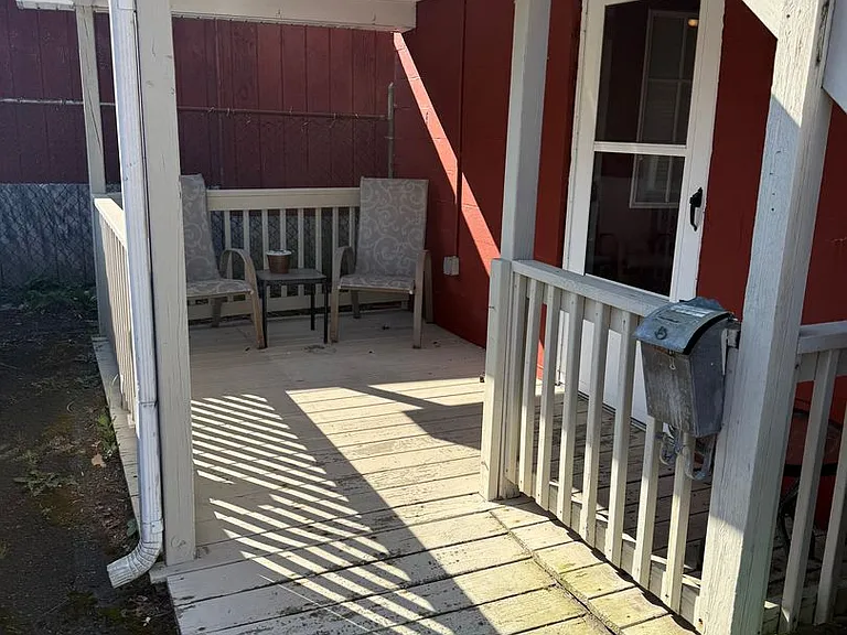 309 Church St — Photo 2