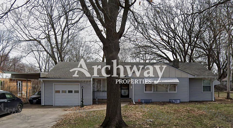 Welcome Home to 10619 Oakland Ave.