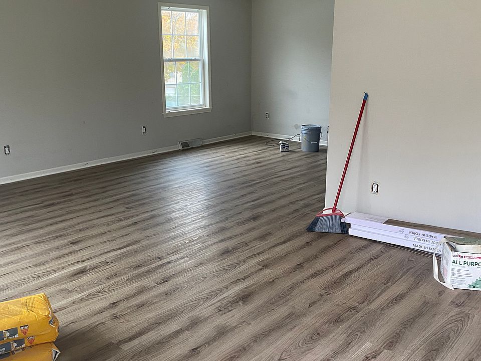 2nd image of 6724 N Mercier St