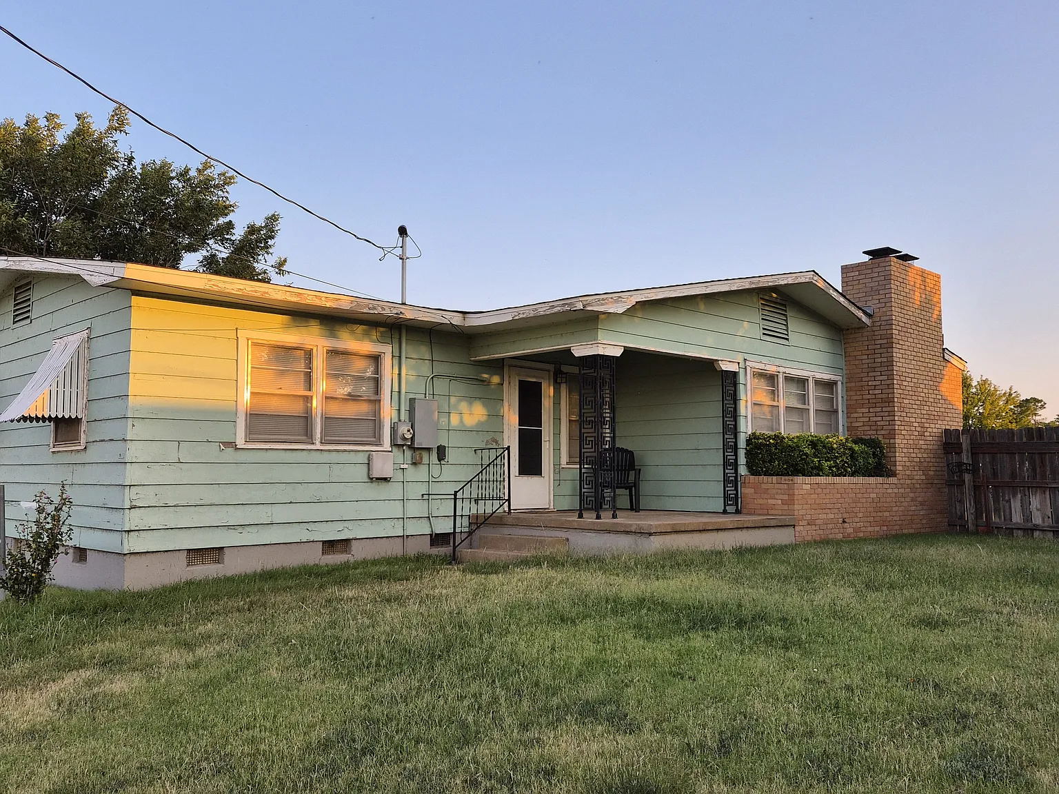 2 bed, 1250 sqft, $975 — Photo 4