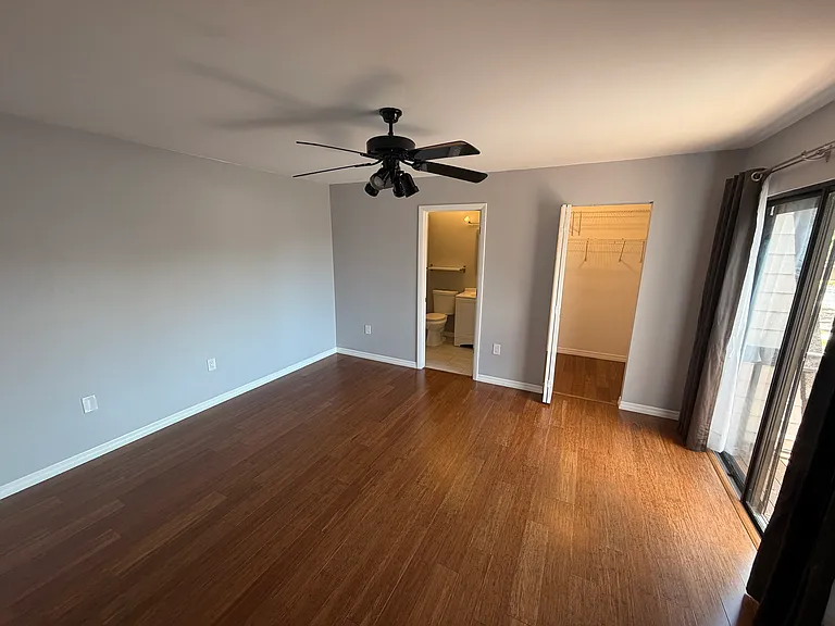 152 Lake Point Ln #152 — Photo 5