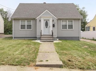 66 Judson Pl, Bridgeport, CT 06610