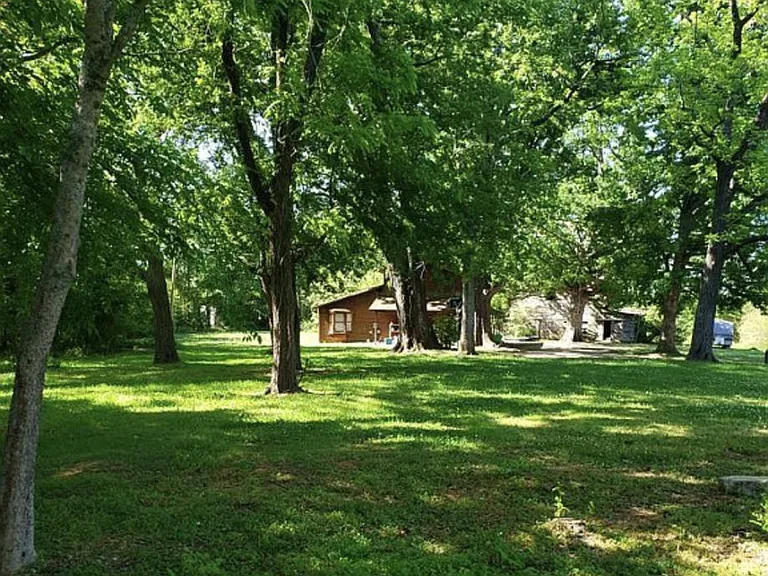 858 N Old Mill Rd — Photo 22