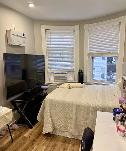 48 Saxton St #2 — Photo 9