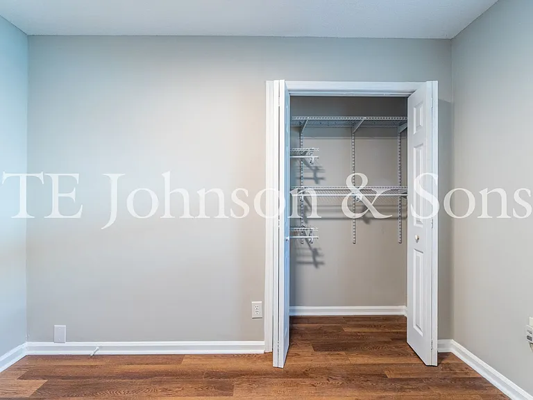 651 Summit St #A — Photo 1