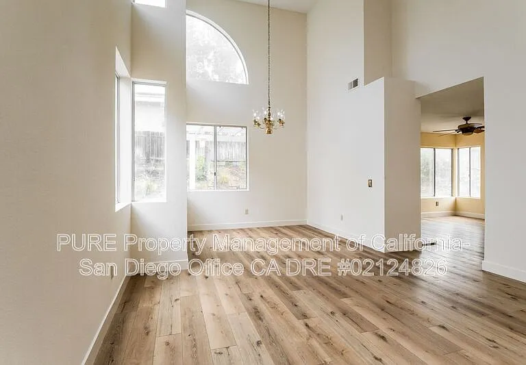 12296 Eastbourne Rd — Photo 5