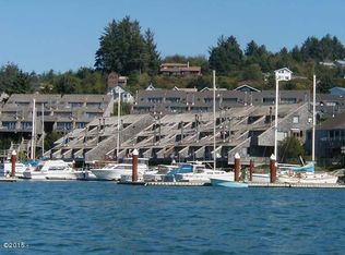 SE Bay Blvd #M-20, Newport, OR