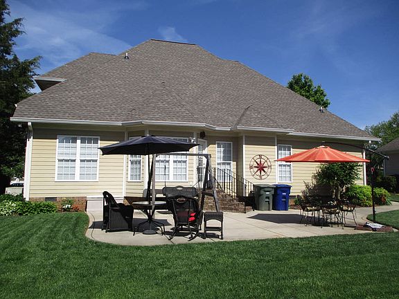 3rd image of 1171 Norfolk Green Cir