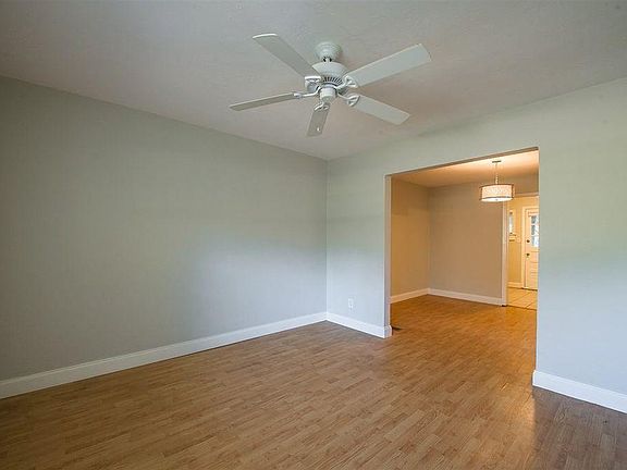 4th image of 617 Williams Street