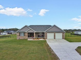 254 Randolph Rd, Crossville, TN 38571