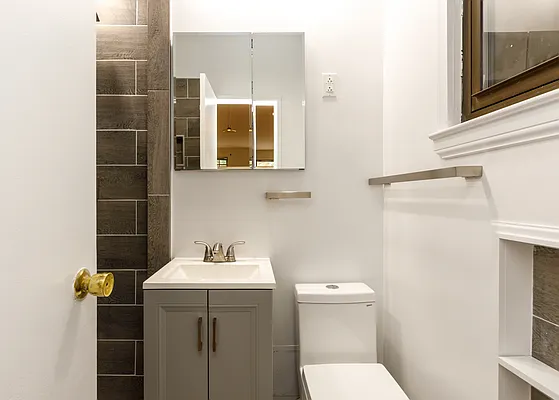 Rented by Modern Spaces | media 15