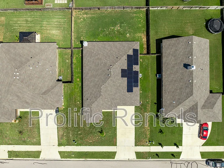 6117 Verde Dr — Photo 7