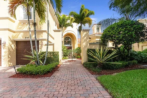 2183 Widener Ter Photo 1