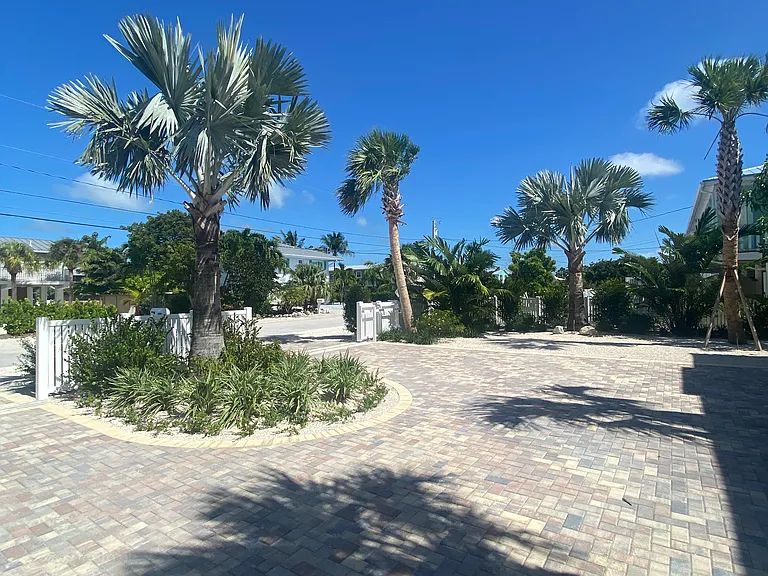 Bluegill Ln — Photo 51