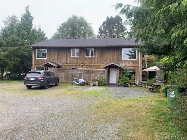 451 Neill St, Tofino, BC V0R 2Z0