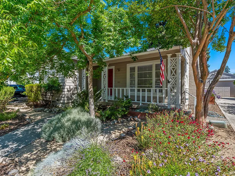 1830 Fuller Way — Photo 1