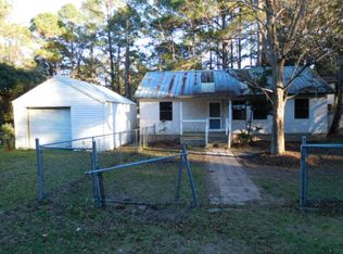 1300 Black Rd SE, Darien, GA 31305