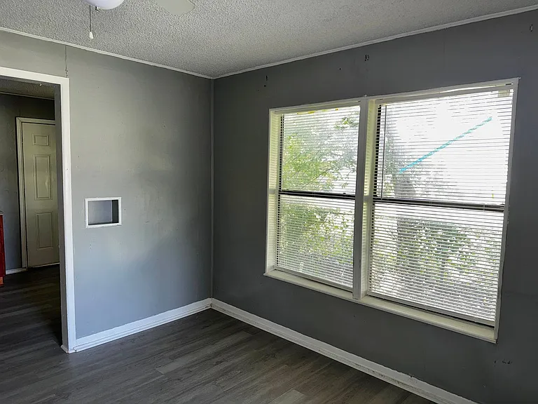 2604 Wenonah Ave — Photo 8
