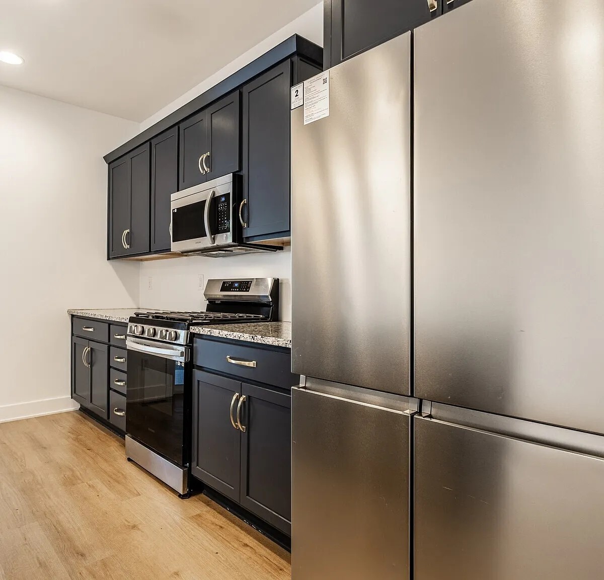 2 bed, 2.0 bath, 1118 sqft, $1,795 — Photo 3
