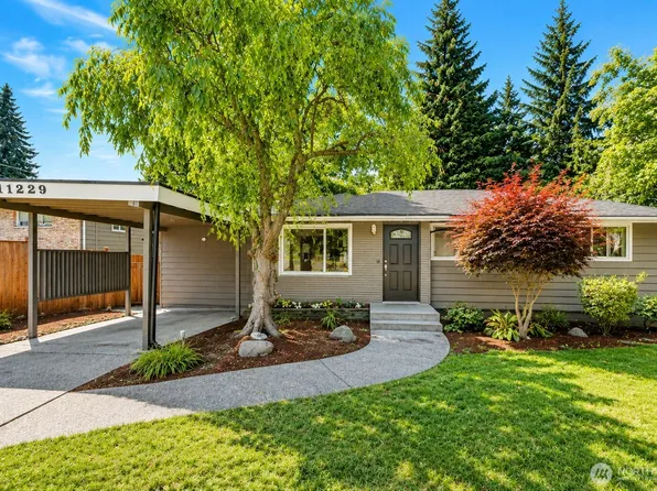 11229 29th Avenue SW, Seattle, WA 98146