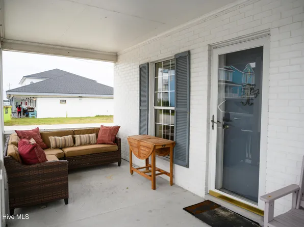 201 Henderson Blvd APT 1, Atlantic Beach, NC 28512