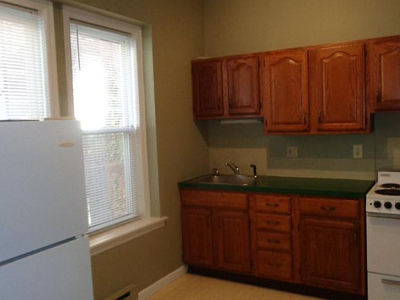 eat in Kitchen