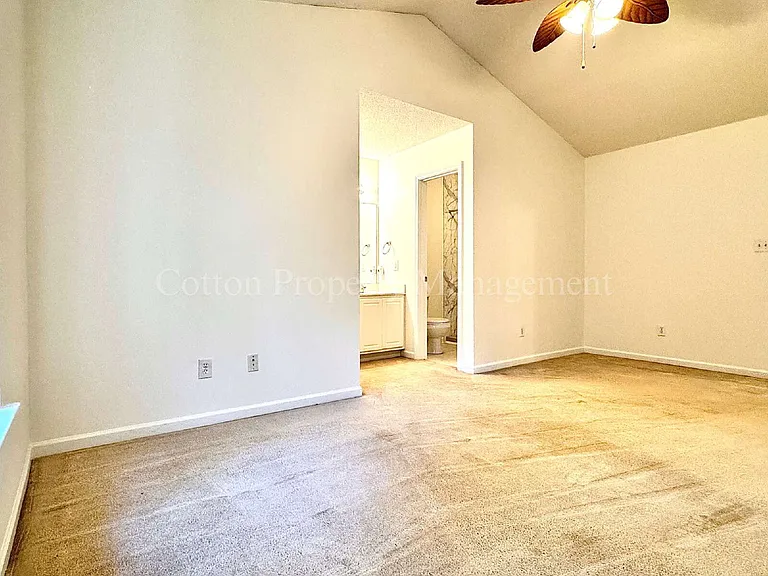 7408 Bluestone Ct — Photo 25