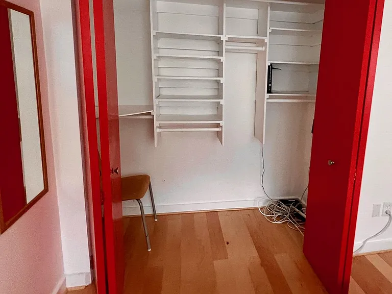 2111 N Scott St #62 — Photo 15