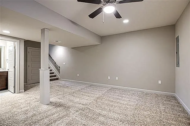 15849 Shawnee Dr — Photo 34