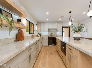 2212 E Cinnabar Ave, Phoenix, AZ 85028