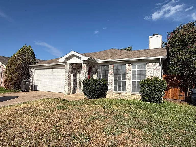 7116 Nohl Ranch Rd — Photo 2