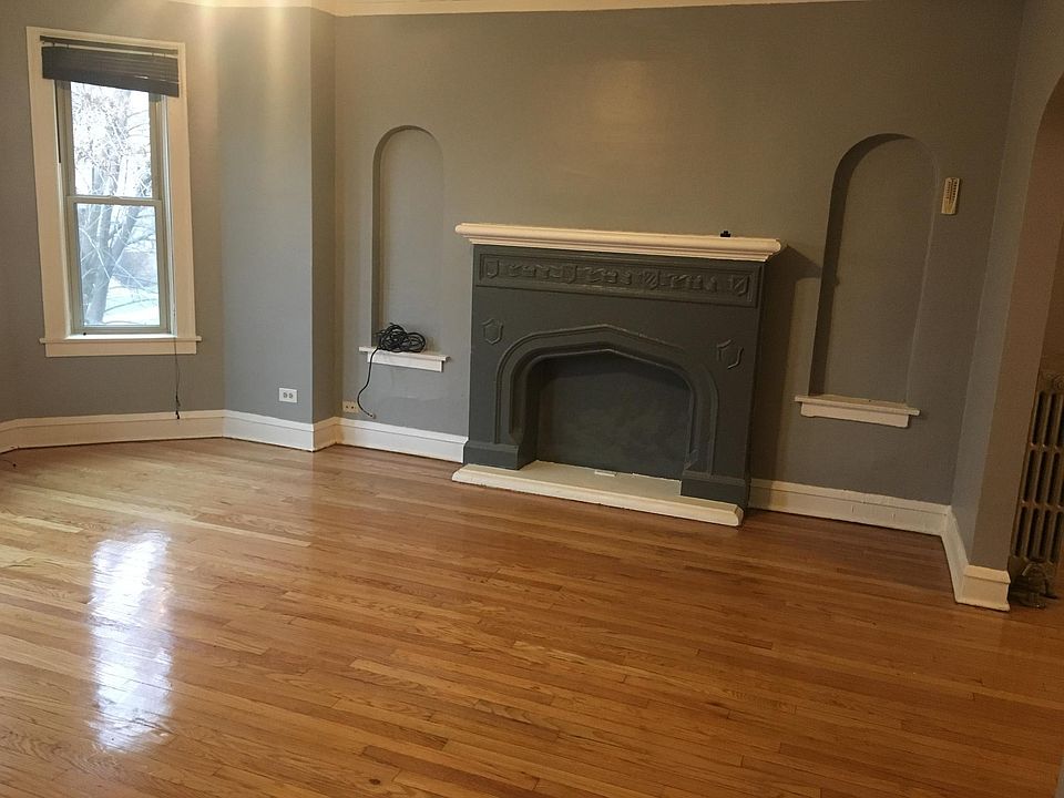 1st image of 8932 S Hermitage Ave Unit 2