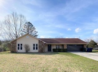 1092 Kerr Dr SE, Huntsville, AL 35803
