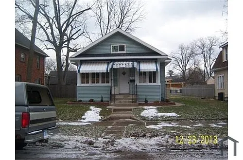 710 N Saint Louis Blvd Photo 1