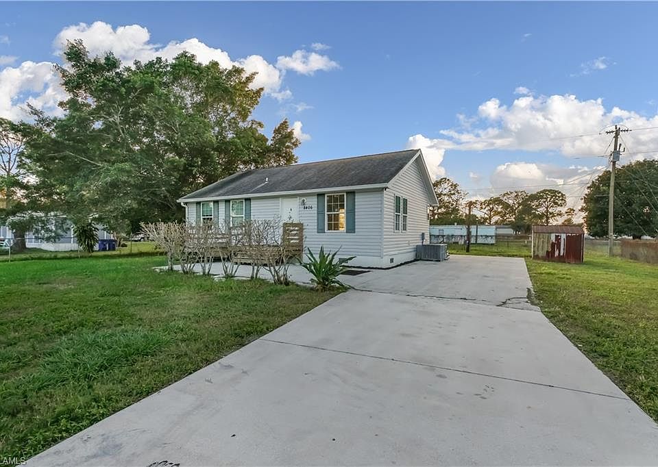 1st image of 8406 Everhart Dr