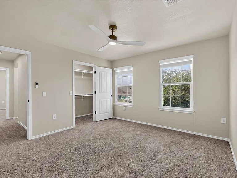 735 Pelican Point — Photo 34