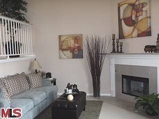 4th image of 548 W Olive St