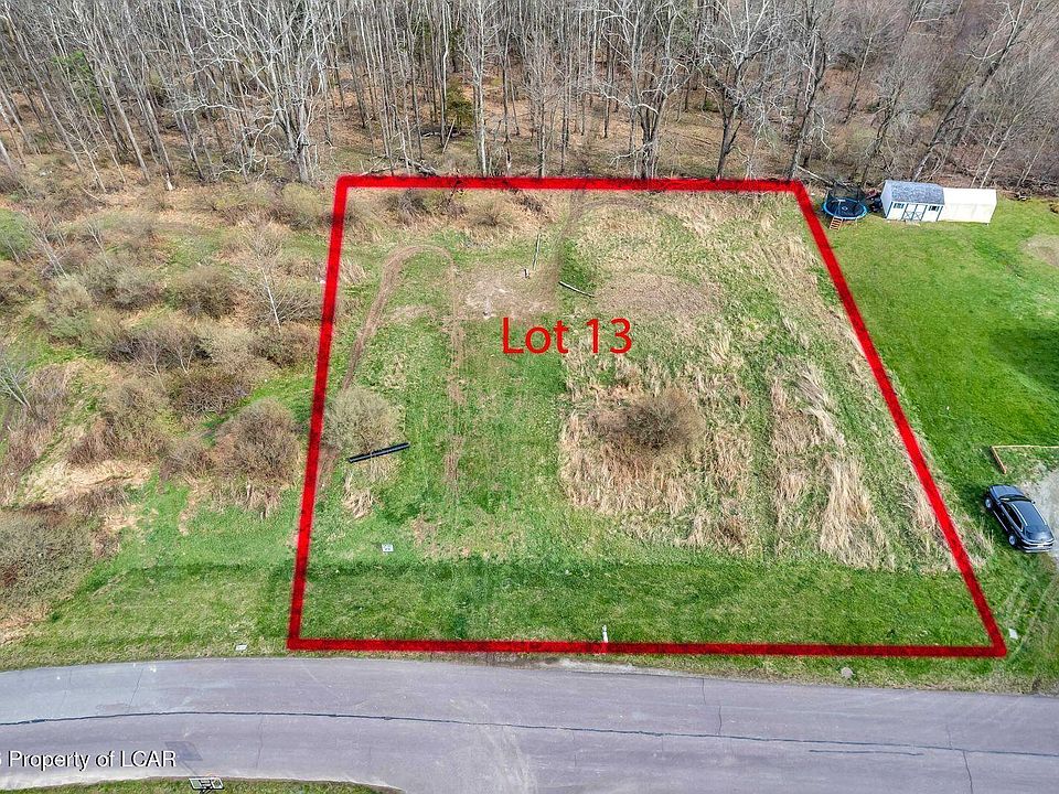 1st image of 13 Walnut Ridge Dr